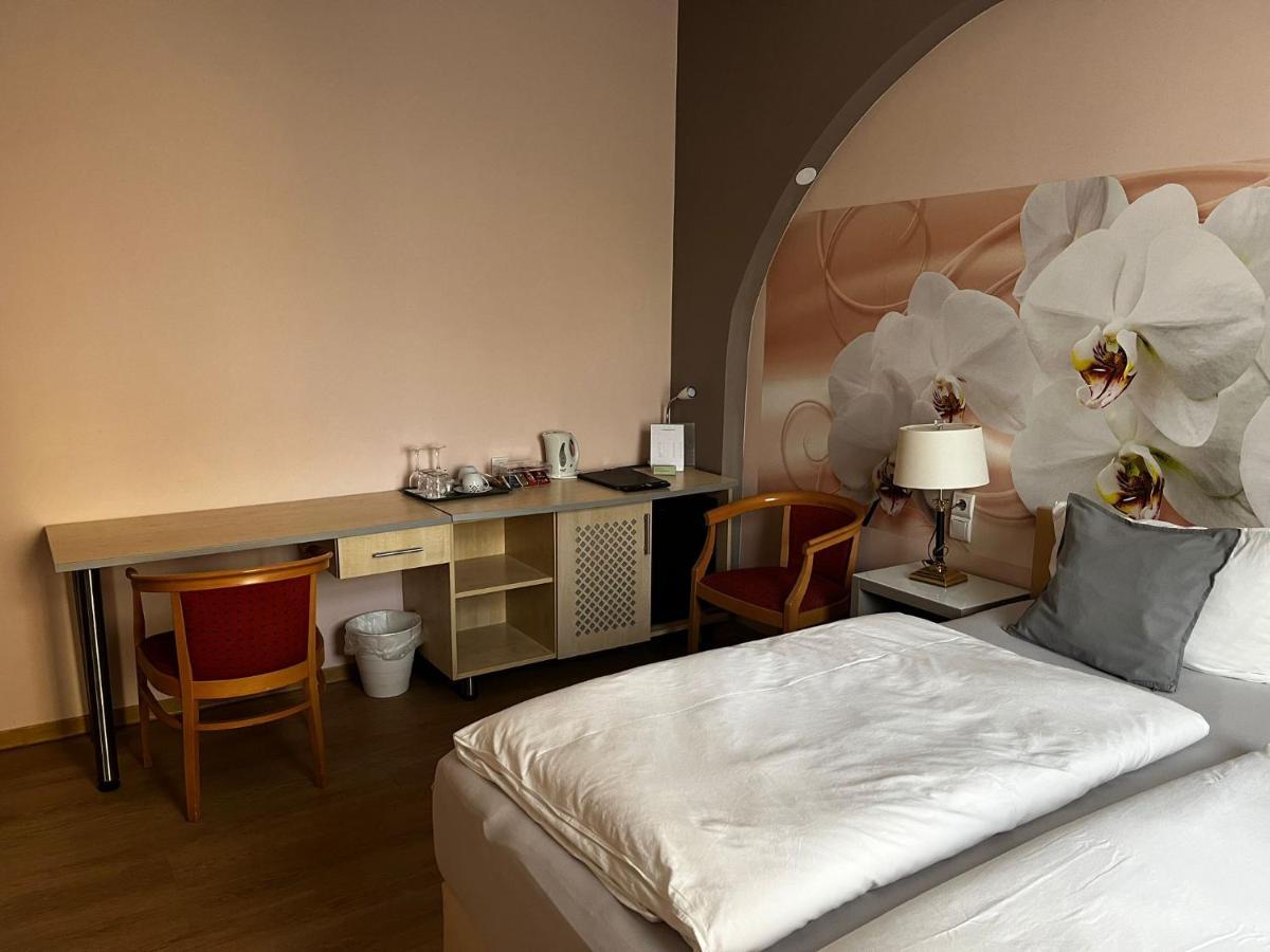 Pension Oase Berlin Ngoại thất bức ảnh