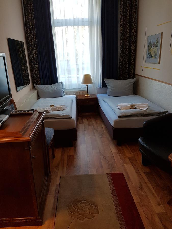 Pension Oase Berlin Ngoại thất bức ảnh